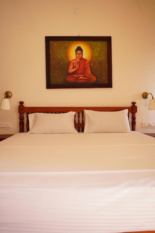 Buddha Beach Hotel 코발람비치 외부 사진
