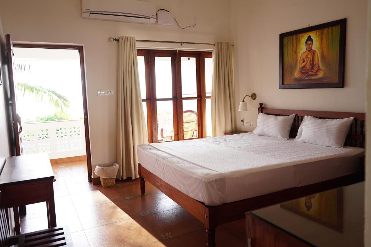 Buddha Beach Hotel 코발람비치 외부 사진