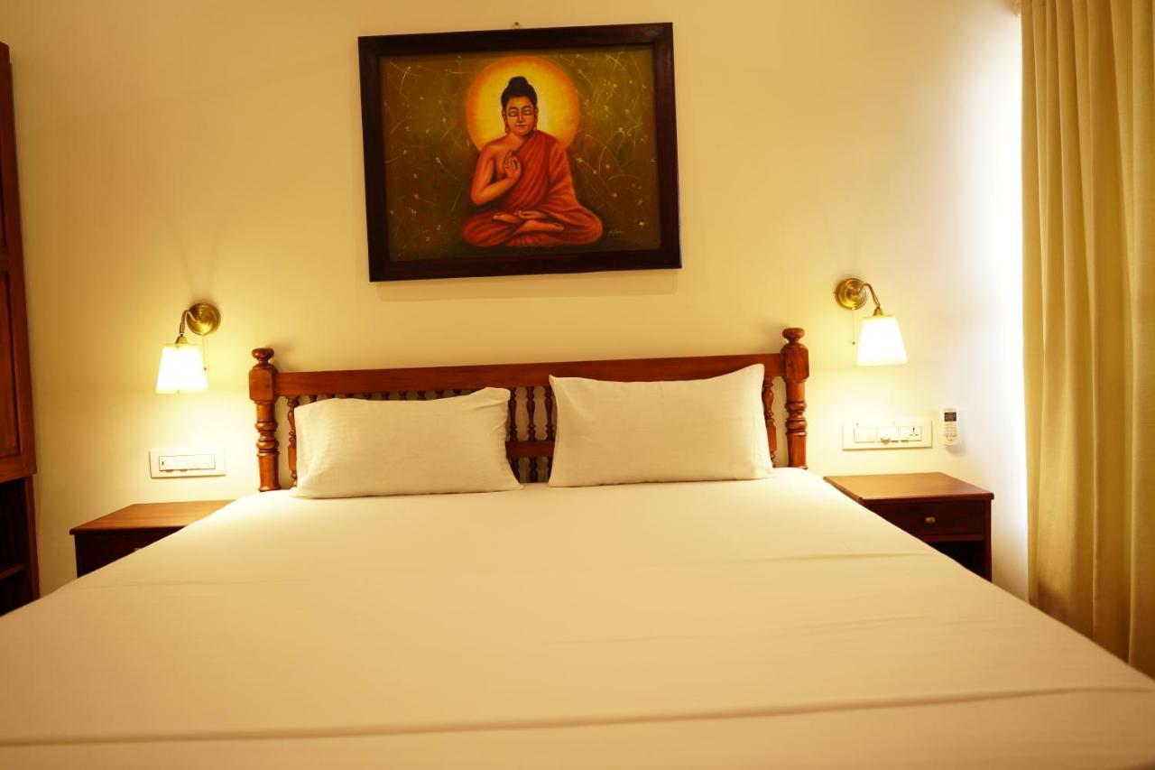 Buddha Beach Hotel 코발람비치 외부 사진